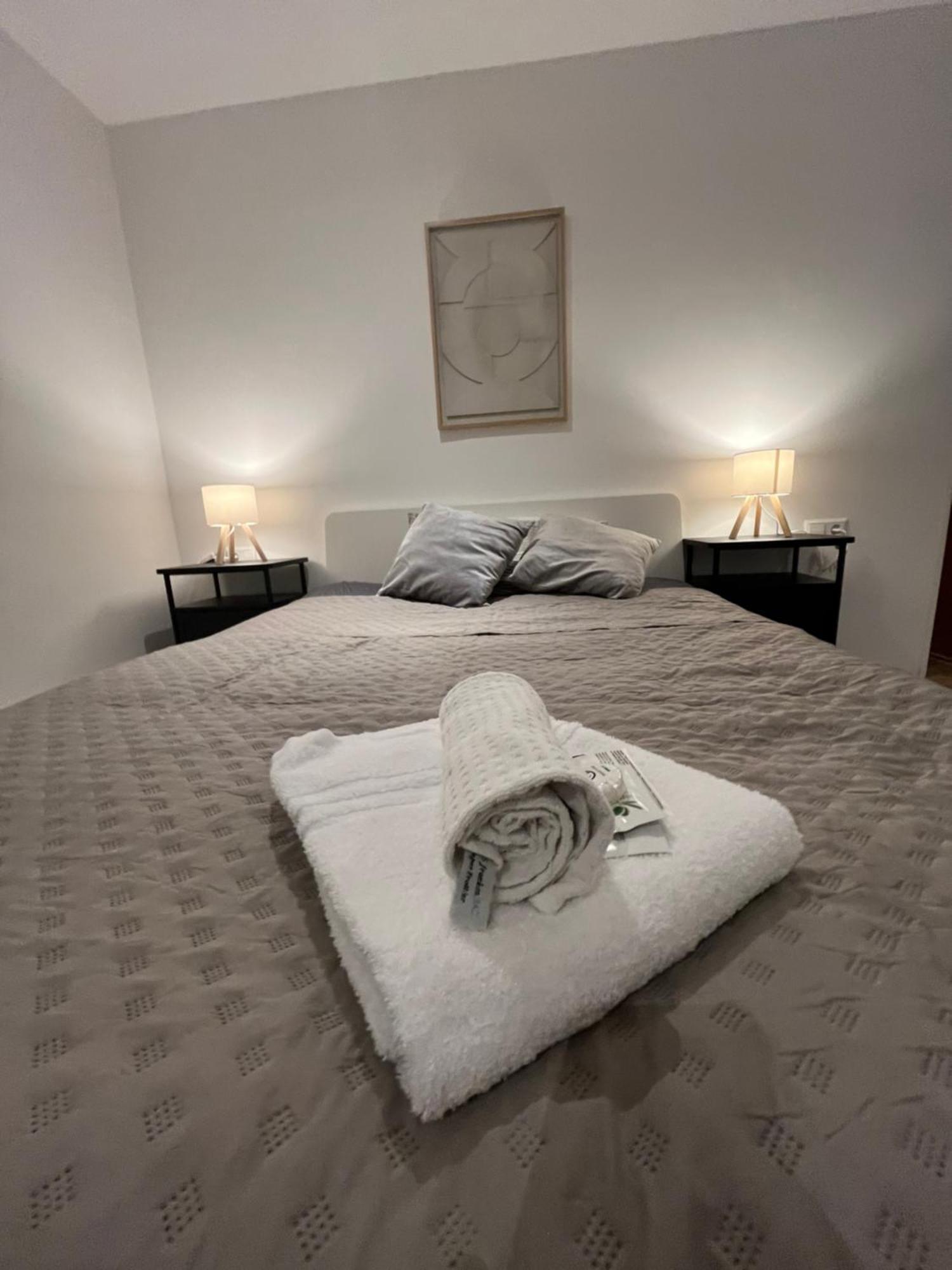 Mythos Hotel Oranienburg Bagian luar foto